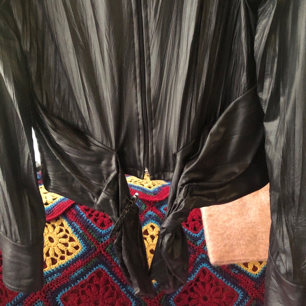 EUC Women’s Joseph Ribkoff Faux Leather Jacket - Picture 14 of 15